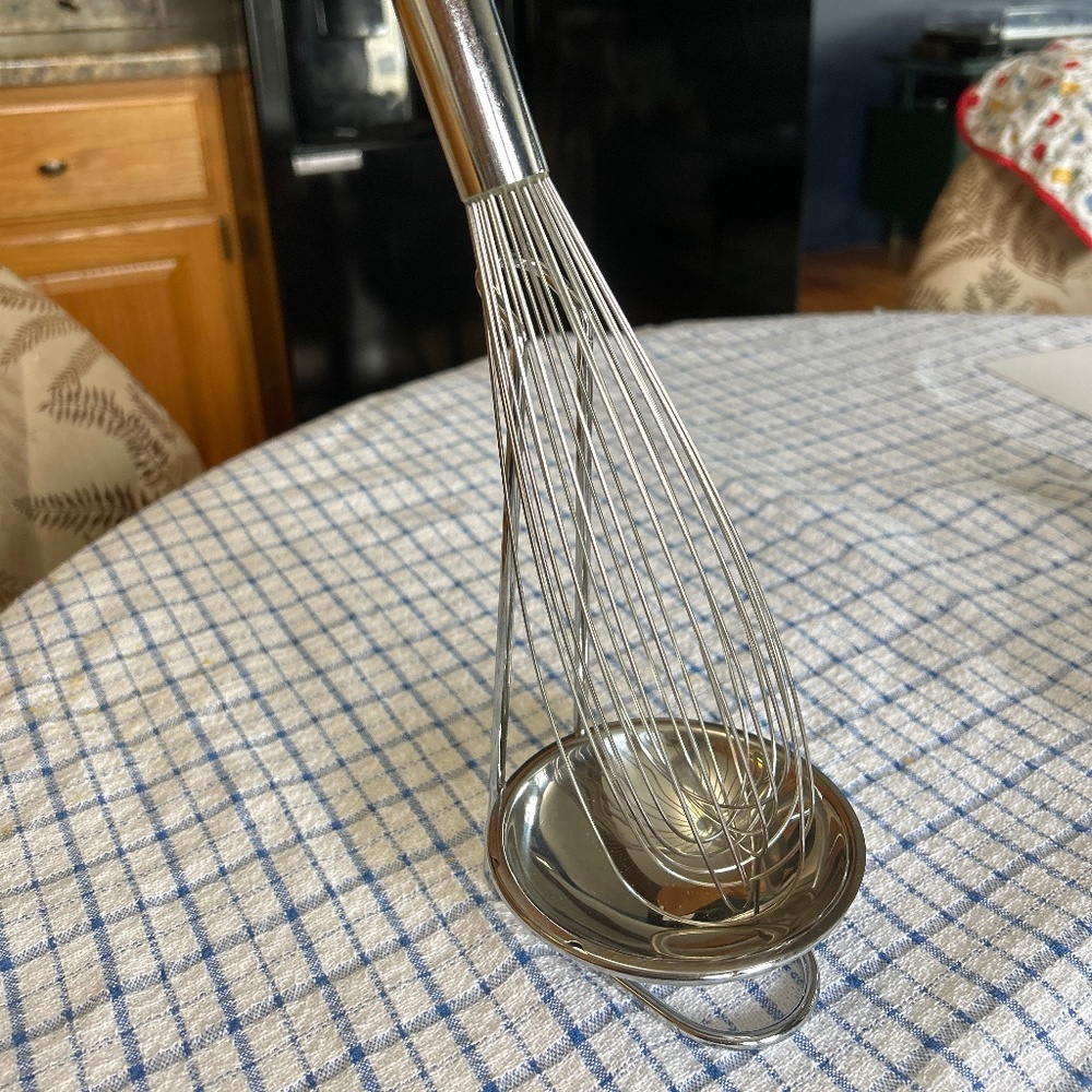 Whisk & Whisk Holder